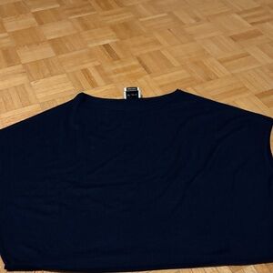 St. John Sleeveless Top